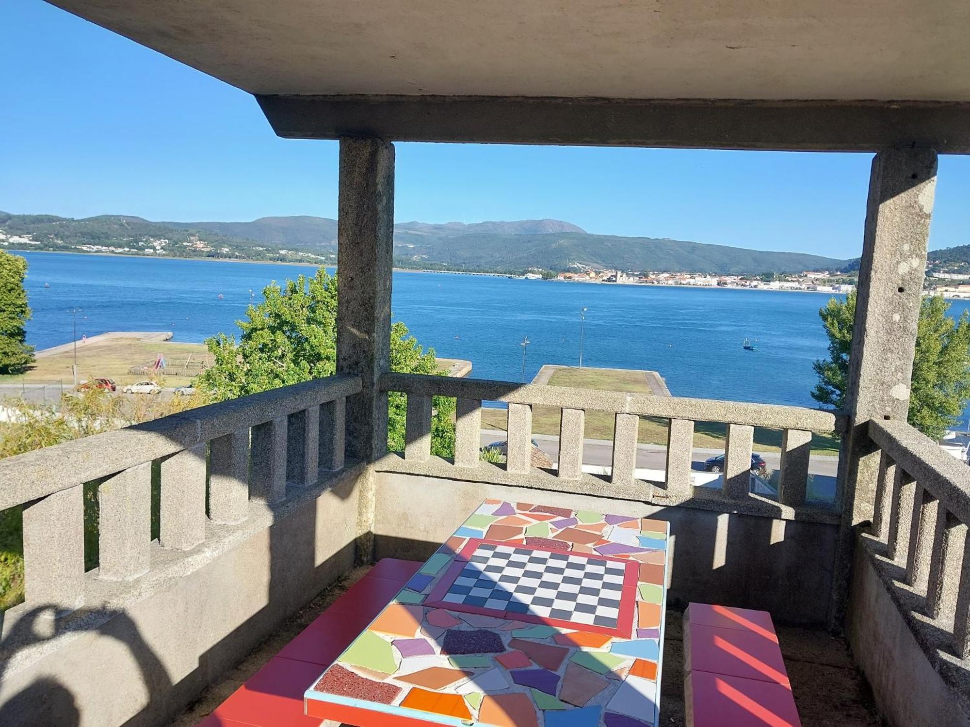 Apartamento Para 5 Con Vistas A Portugal Daire A Guarda Dış mekan fotoğraf